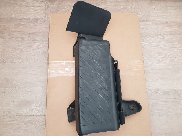 Lábtámasz Burkolat - Burkolat | EXPO.HU