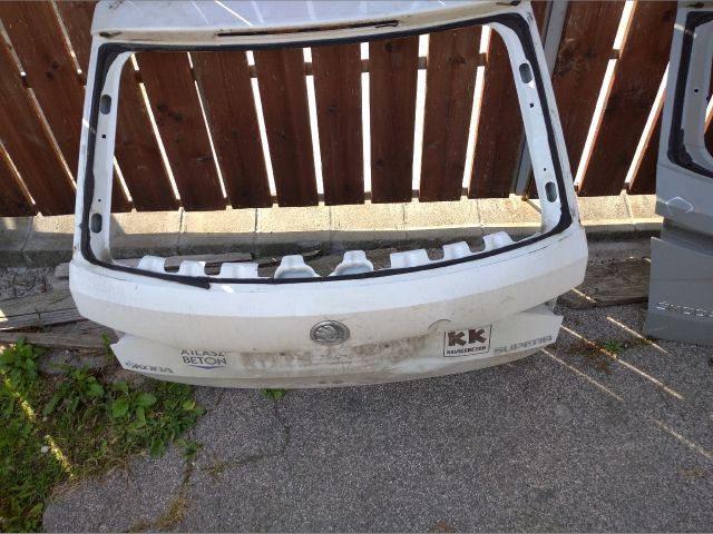 Csomagtérajtó (Üres lemez) - Csomagtérajtó | EXPO.HU