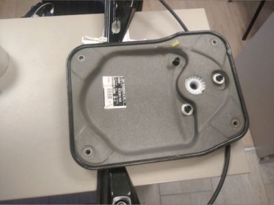 Bal hátsó Ablakemelő Szerkezet (Elektromos) - Ablakemelő