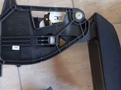 Könyöklő - Könyöklő