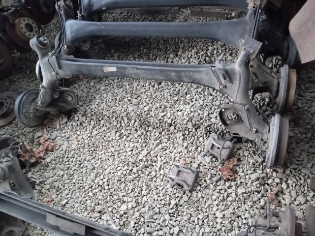 Hátsó Futómű (Részeivel) - Futómű, kormányzás, felni | EXPO.HU