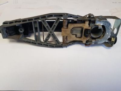 Jobb első Külső Kilincsfészek - 2. kép