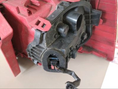 Bal Hátsó Lámpa - 2. kép