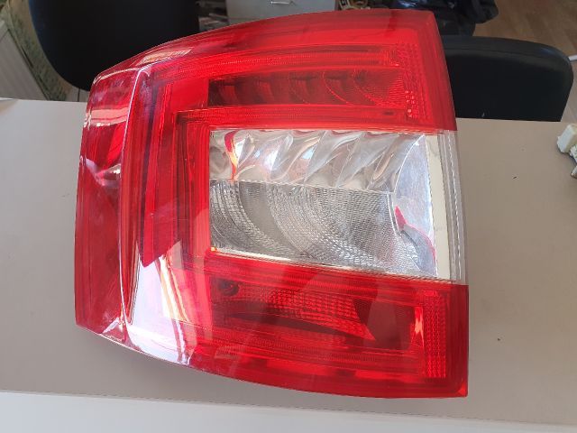 Bal Hátsó Lámpa - Hátsó Lámpa | EXPO.HU