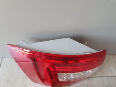 Bal Hátsó Lámpa - 4. kép