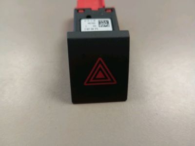 Vészvillogó Kapcsoló