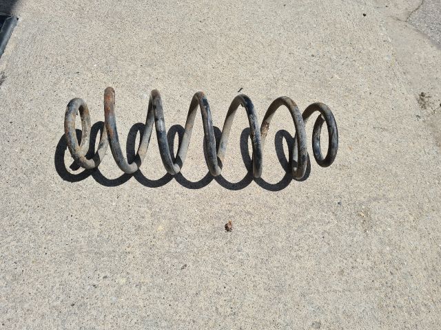 Hátsó Rugó - Rugó | EXPO.HU