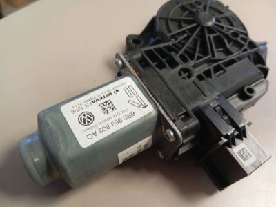 Jobb első Ablakemelő Motor - 5. kép