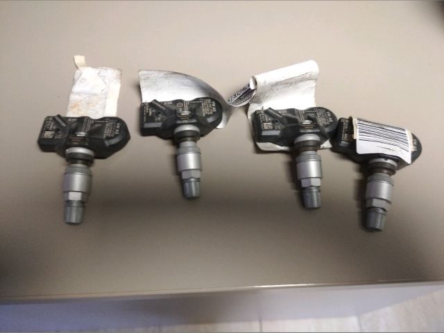 Okos Kerékszelep - Futómű, kormányzás, felni | EXPO.HU