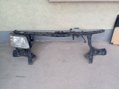 Homlokfal (Üres lemez)