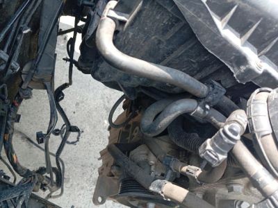 Komplett Motor (Segédberendezésekkel) - Motor