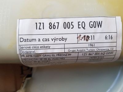 Bal első Ajtó Kárpit - 10. kép