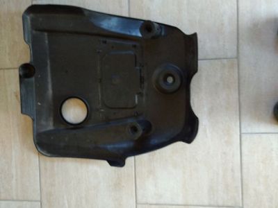 Felső Motorburkolat - 2. kép