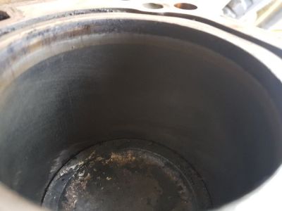 Motorblokk (Fűzött) - 5. kép