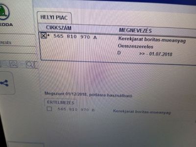 Jobb hátsó Dobbetét (Kerékjárati, Műanyag) - Karosszéria egyéb