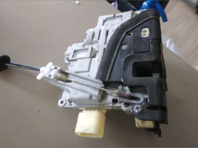 Jobb első Ajtózár - Zárszerkezet