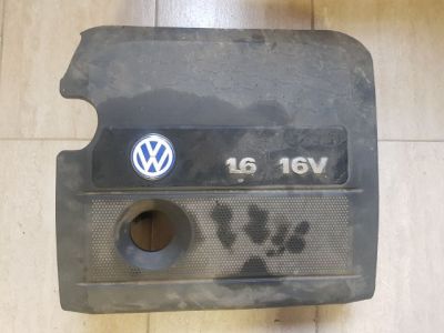 Felső Motorburkolat - Motorburkolat