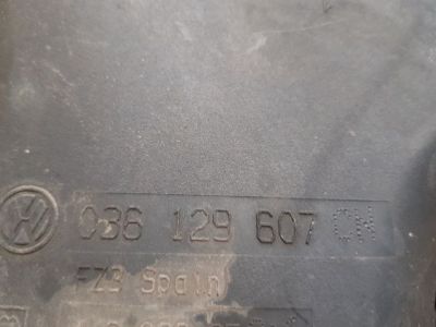 Felső Motorburkolat - Motorburkolat