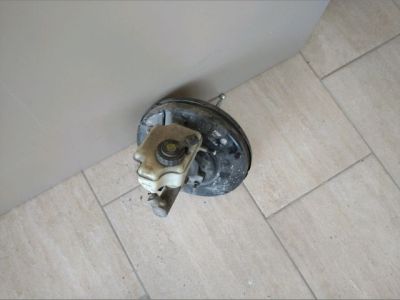 Fékrásegítő - Fékrásegítő