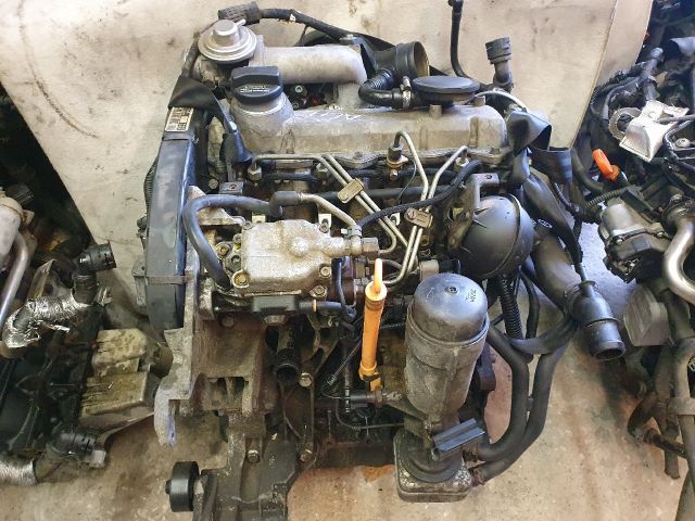 Motor (Fűzött blokk hengerfejjel) - Blokk | EXPO.HU