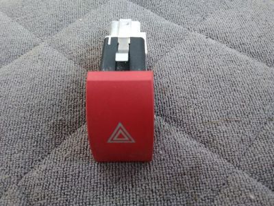 Vészvillogó Kapcsoló