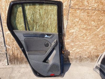 Bal hátsó Ajtó (Részeivel) - Ajtó