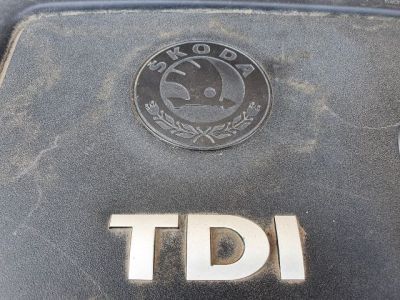 Felső Motorburkolat - 4. kép