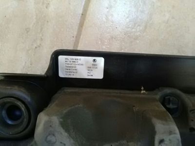 Felső Motorburkolat - Motorburkolat