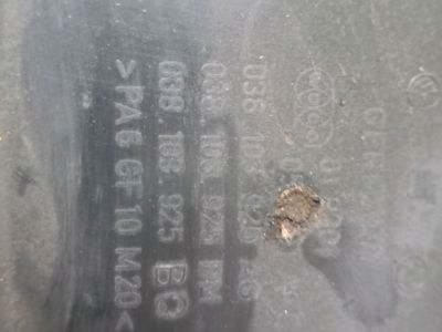 Felső Motorburkolat - Motorburkolat