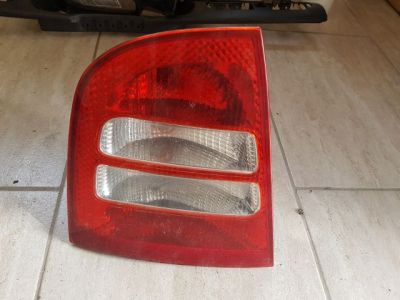 Bal Hátsó Lámpa - Hátsó Lámpa