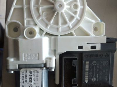 Bal első Ablakemelő Motor - Elektro-motor, pumpa, generátor