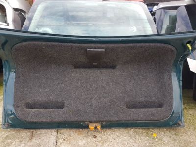 Bal Csomagtérajtó (Részeivel) - 9. kép