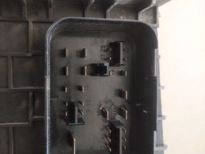 Biztosítéktábla Motortér - 4. kép