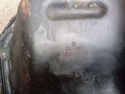 Olajteknő - Motor, motorikus alkatrész