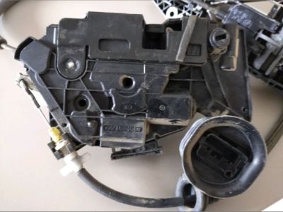 Bal hátsó Ajtózár - Zárszerkezet