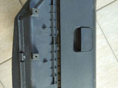 Kesztyűtartó - Kesztyűtartó