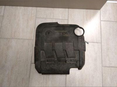 Felső Motorburkolat