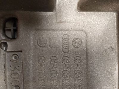 Felső Motorburkolat - Motorburkolat