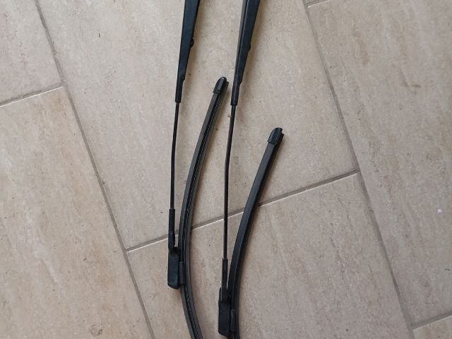 Első Ablaktörlő Kar - Ablaktörlő | EXPO.HU