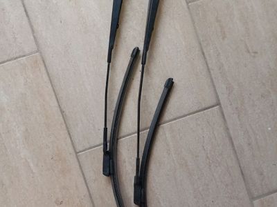 Első Ablaktörlő Kar