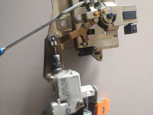 Csomagtérajtó Zárszerkezet - Zárszerkezet | EXPO.HU