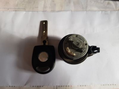 Gyújtáskapcsoló Zárbetét - Zárbetét