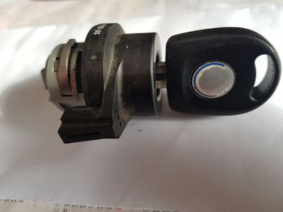 Gyújtáskapcsoló Zárbetét - 5. kép