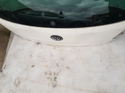 Csomagtérajtó (Részeivel) - 4. kép