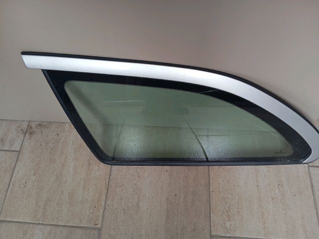 Bal C Oszlop Oldalablak Üveg - Oldalablak Üveg | EXPO.HU