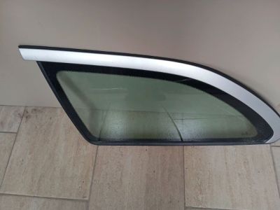 Bal C Oszlop Oldalablak Üveg