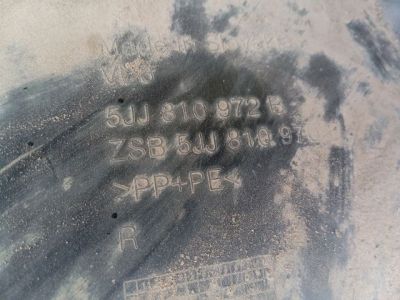 Jobb hátsó Hátsó Dobbetét (Kerékjárati, Műanyag) - Karosszéria egyéb