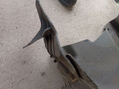 Jobb hátsó Hátsó Dobbetét (Kerékjárati, Műanyag) - 5. kép