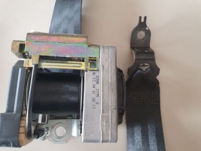 Bal első Biztonsági Öv