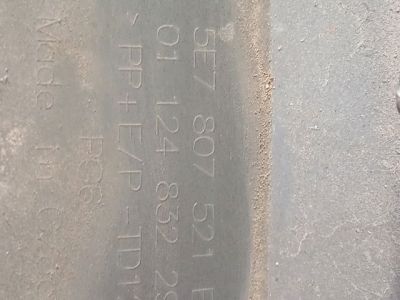 Hátsó Lökhárító Alsó (Műanyag) - Lökhárító